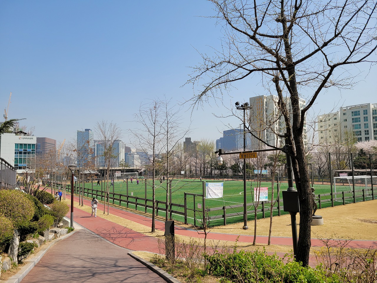 的不稳定密 的不稳定密